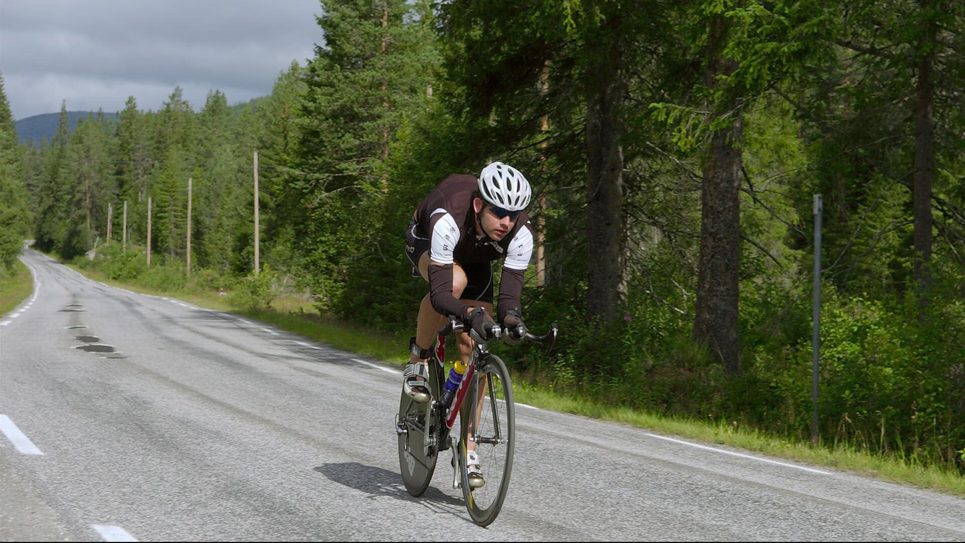 品牌跨界合作爆发,推动电竞广告和营销新模式,品牌跨界营销案例