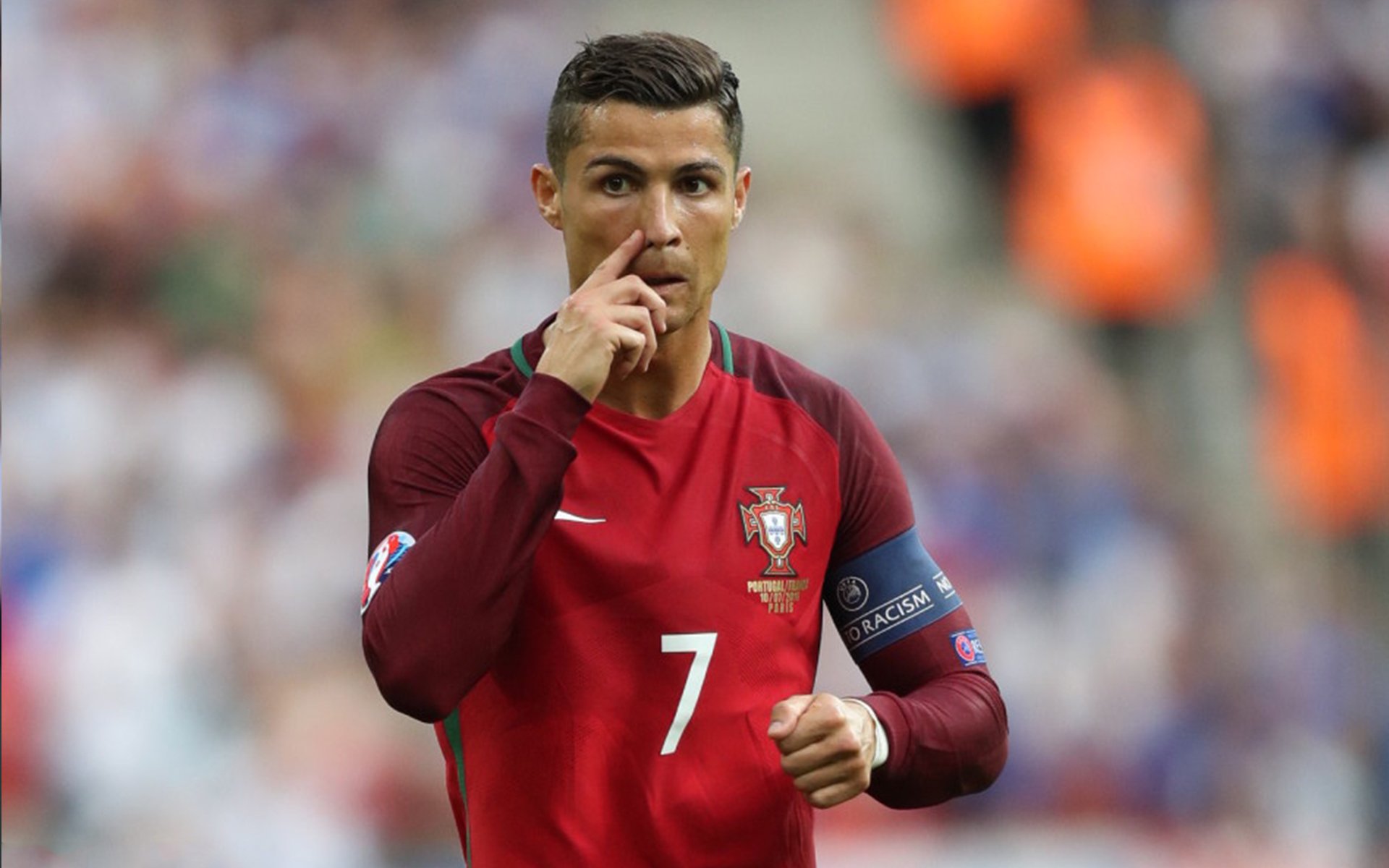 南特中路突破打破僵局控制场上节奏，南特城市